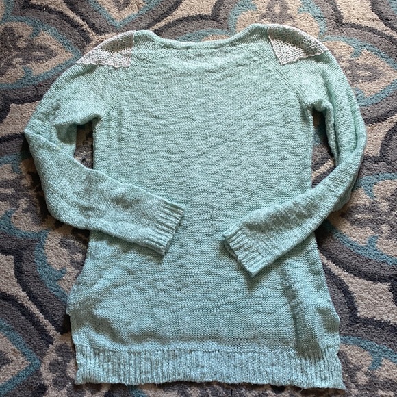 Mint Sweater with Lace Capped Shoulders - Picture 3 of 3